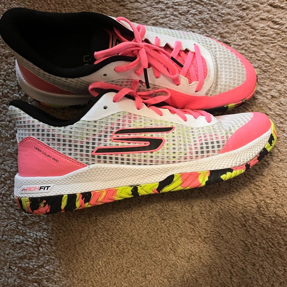 Skechers Goodyear Arch-fit pickleball 
Multi-colored